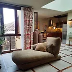 Raiz Drago Apartment
